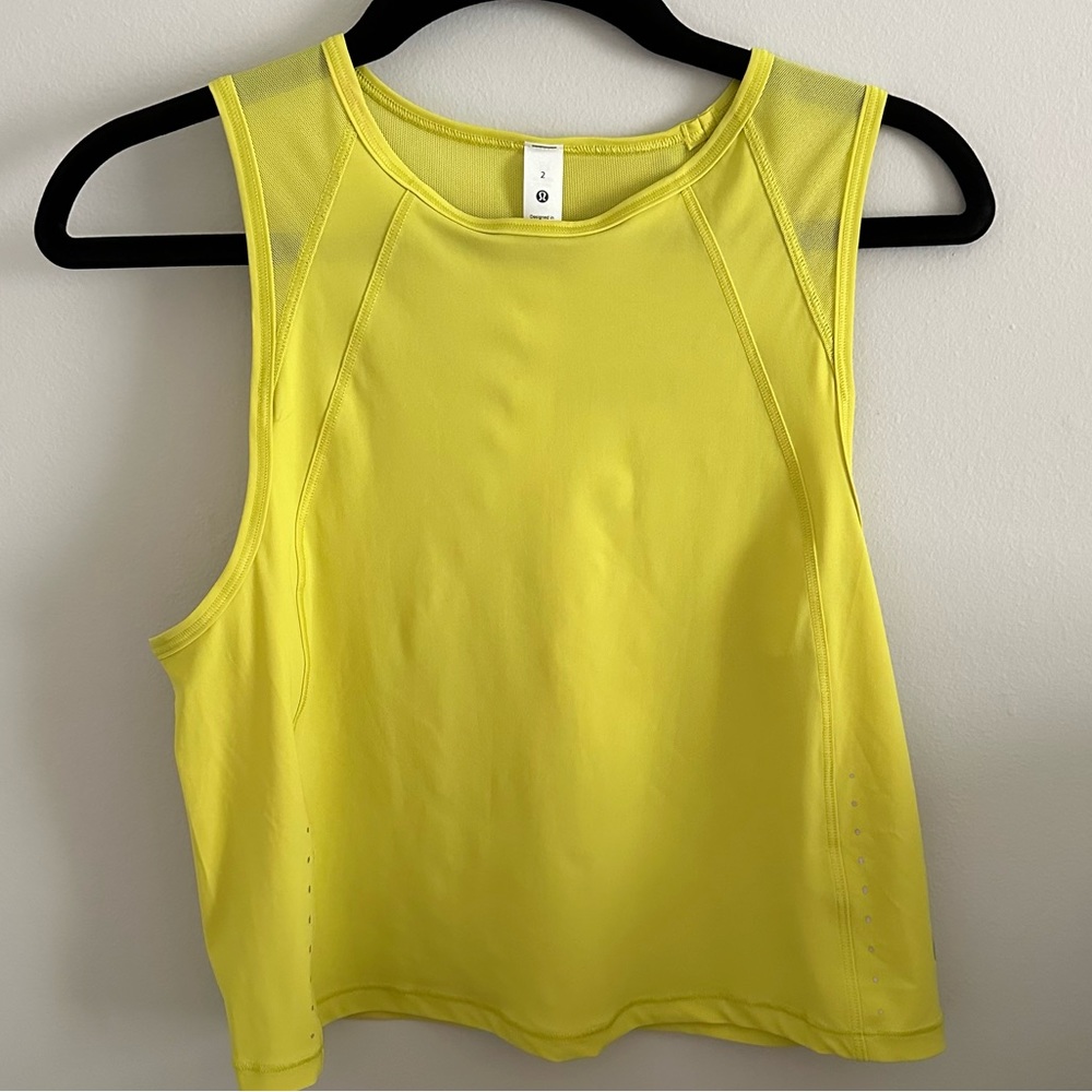 Lululemon Sculpt Cropped Tank, Size 2
